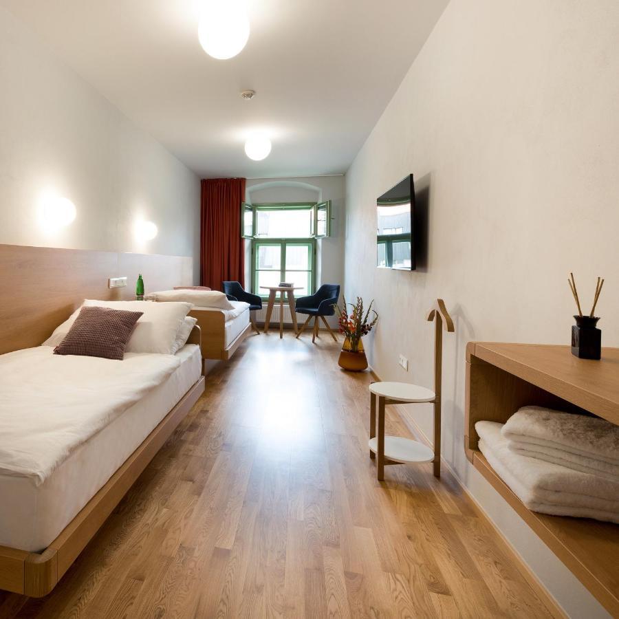 Hotel Tri Knizata Igława Zewnętrze zdjęcie